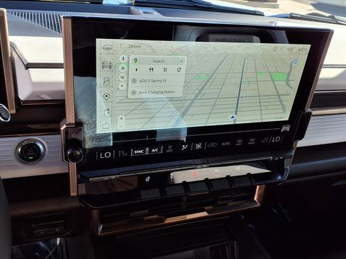 Used 2025 GMC Hummer EV 2X image 5