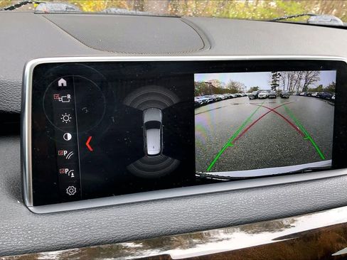 Used 2018 BMW X5 xDrive35i w/ M Sport Package AWD/4WD image 29