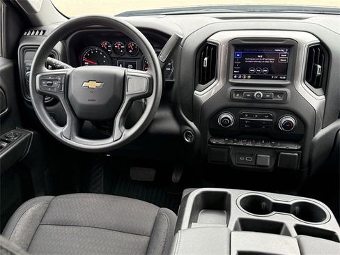 Used 2024 Chevrolet Silverado 1500 Custom image 13