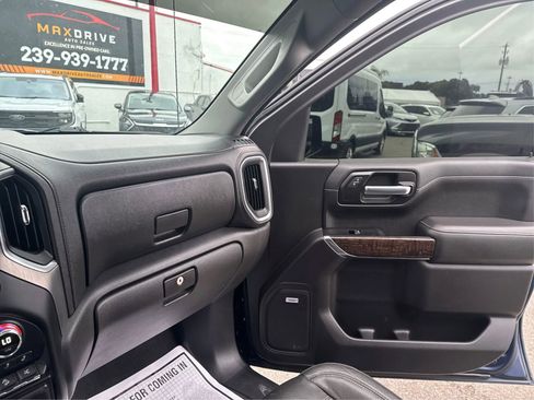 Used 2020 GMC Sierra 1500 Denali w/ Denali Ultimate Package AWD/4WD image 20