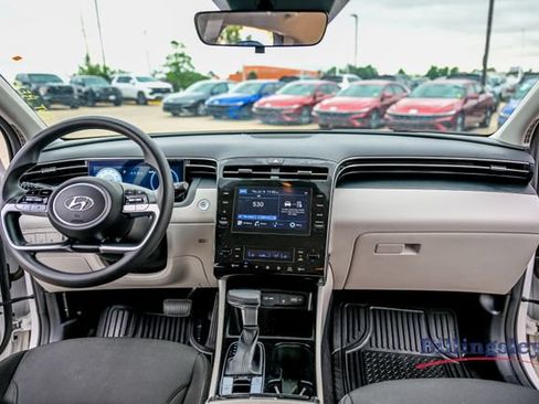 Used 2024 Hyundai Tucson SEL FWD image 13