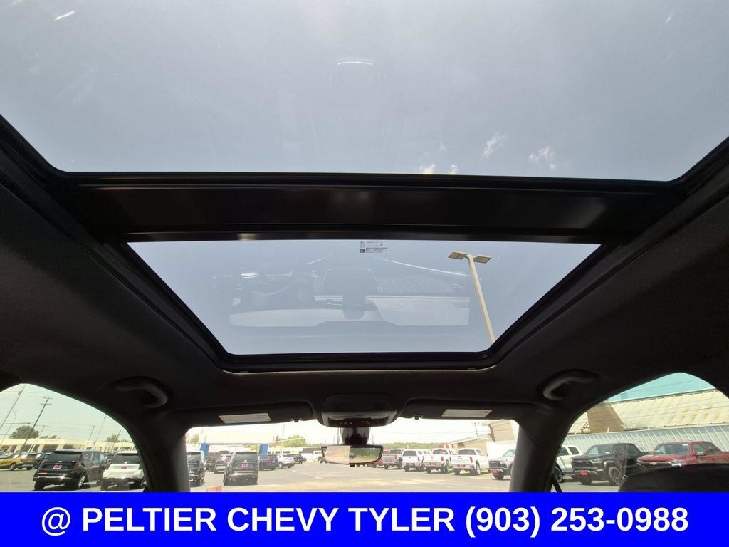 Used 2021 Cadillac XT6 Premium Luxury FWD image 43