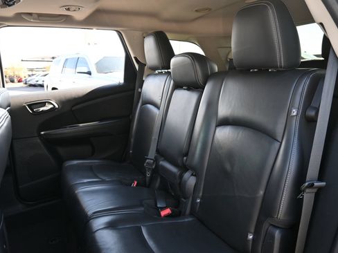 Used 2016 Dodge Journey Crossroad FWD image 19