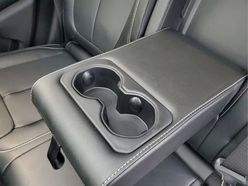 Used 2023 Jeep Grand Cherokee Overland w/ Advanced Protech Group III AWD/4WD image 7