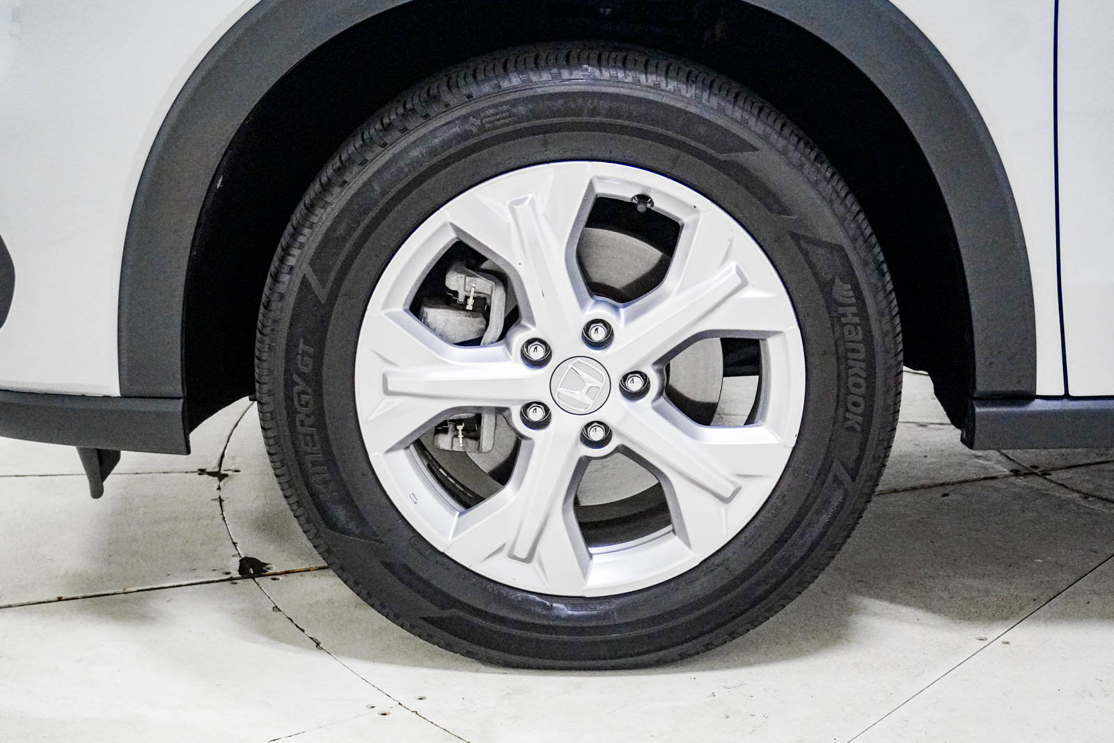 Used 2024 Honda HR-V LX image 15