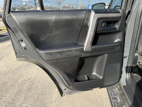 Used 2024 Toyota 4Runner SR5 Premium image 32