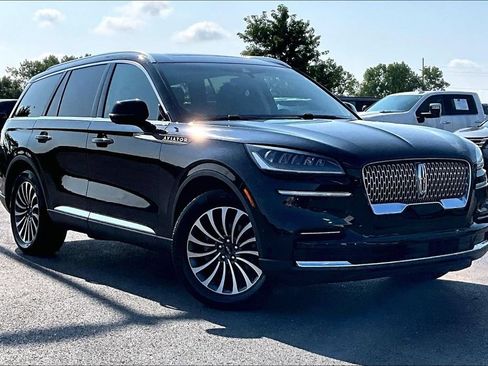 Used 2024 Lincoln Aviator Reserve AWD/4WD image 37