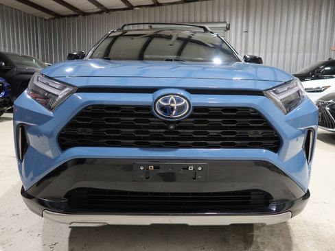 Used 2022 Toyota RAV4 XSE AWD/4WD image 8