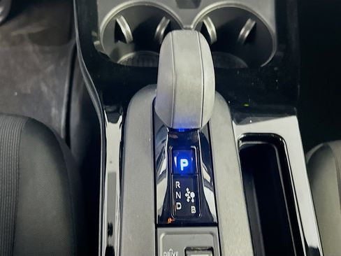 Used 2024 Toyota Prius LE image 24