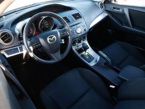Used 2011 MAZDA MAZDA3 i Touring image 6