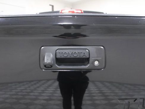Used 2020 Toyota Tundra SR5 w/ SR5 Upgrade Package image 14