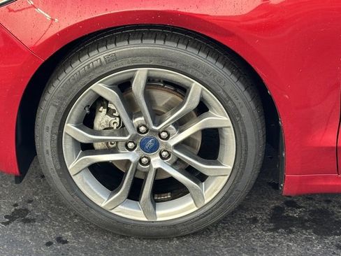 Used 2019 Ford Fusion SEL image 10