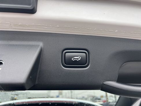 Used 2023 Hyundai Tucson Limited image 27