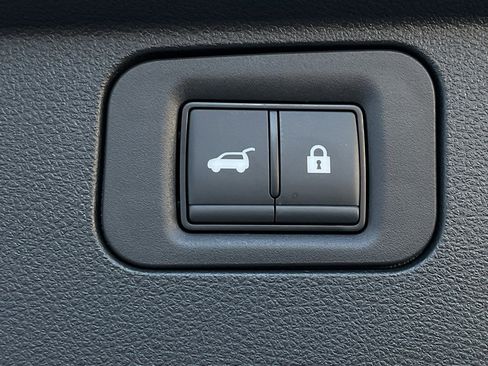 New 2026 Nissan Armada SL image 20