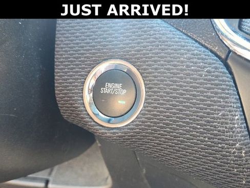 Used 2017 Chevrolet Cruze LT w/ Convenience Package FWD image 13