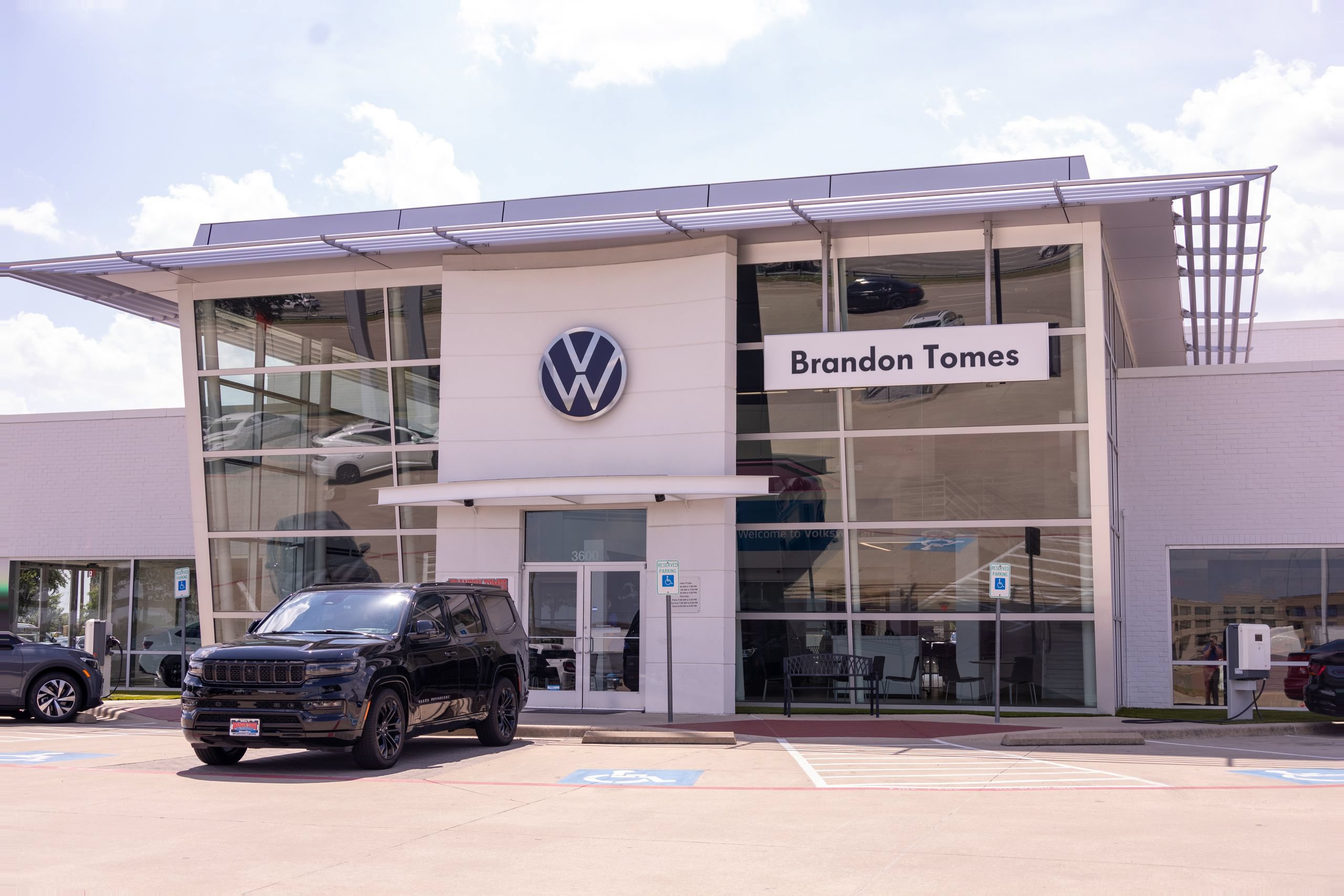 Used 2026 Volkswagen Jetta Sport FWD image 32