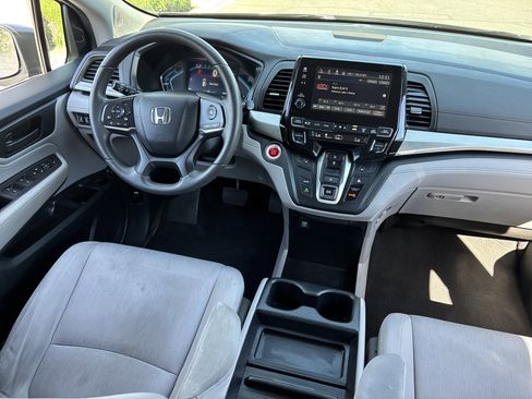 Used 2019 Honda Odyssey EX image 12