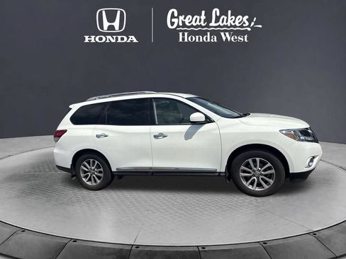 Used 2016 Nissan Pathfinder SL w/ SL Tech Package AWD/4WD image 7