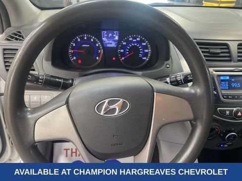 Used 2016 Hyundai Accent SE FWD image 15
