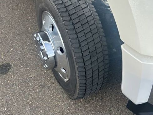 Used 2020 Ford F450 Lariat w/ Lariat Ultimate Package image 3