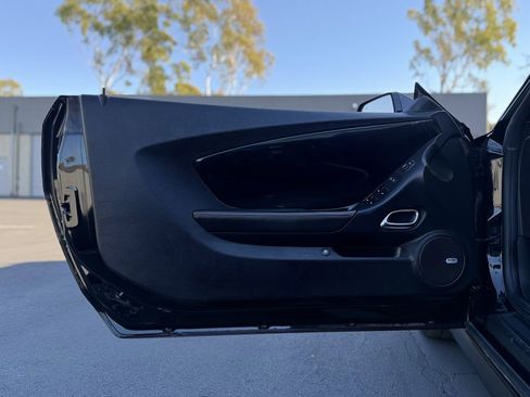 Used 2013 Chevrolet Camaro ZL1 image 17