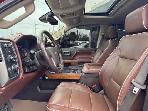Used 2016 Chevrolet Silverado 3500 High Country w/ High Country Premium Package AWD/4WD image 34