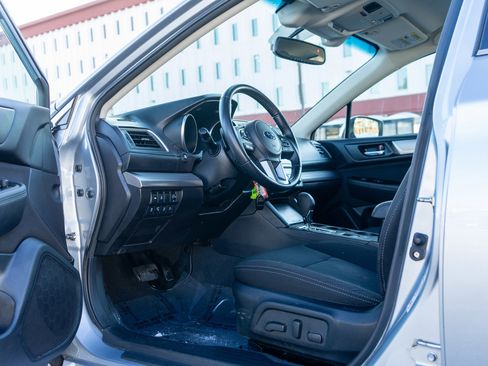 Used 2016 Subaru Legacy 2.5i Premium image 13