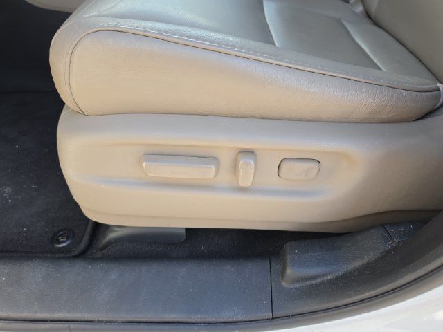 Used 2020 Honda Pilot Touring image 17