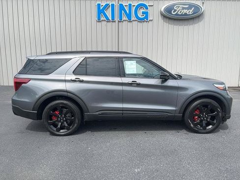 Certified 2024 Ford Explorer ST w/ Equipment Group 401A AWD/4WD image 5