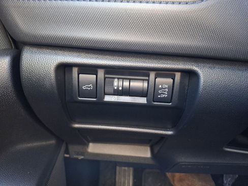 Certified 2025 Subaru Forester Limited image 25