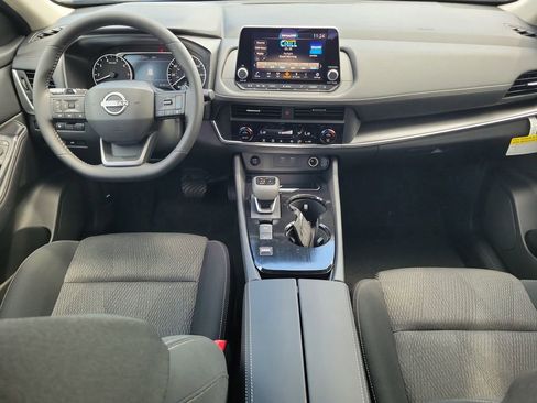 New 2026 Nissan Rogue SV image 9