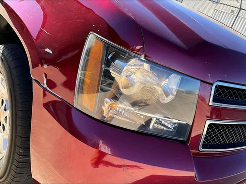 Used 2011 Chevrolet Tahoe LT image 25