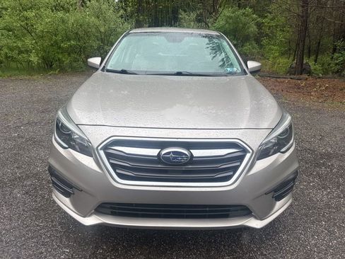 Used 2019 Subaru Legacy 2.5i Premium AWD/4WD image 2