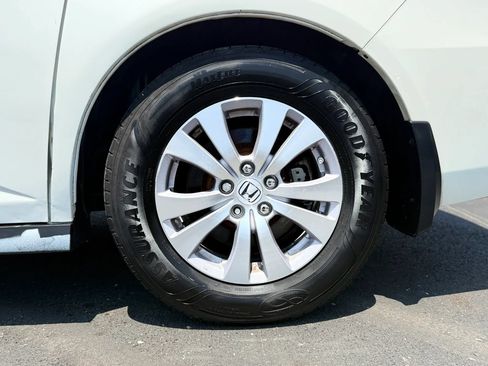Used 2014 Honda Odyssey EX image 42