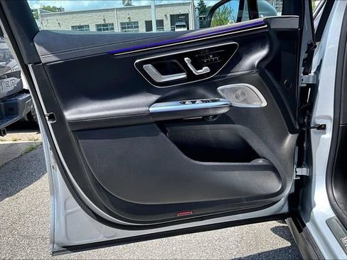 Certified 2024 Mercedes-Benz EQE 350+ 4MATIC SUV w/ Driver Assistance Package image 18