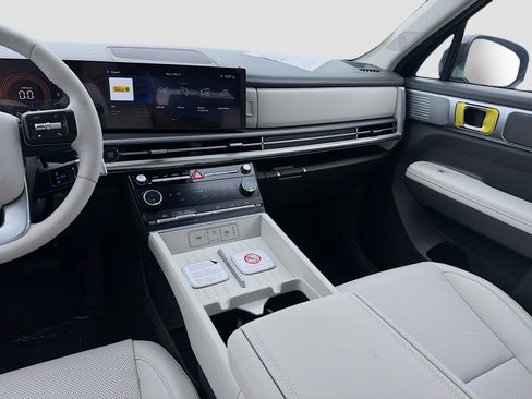 New 2026 Hyundai Santa Fe SEL FWD image 17