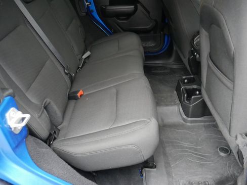 Used 2022 Jeep Wrangler Unlimited Willys image 23