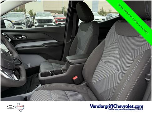 New 2027 Chevrolet Bolt LT w/ Comfort Package FWD image 18