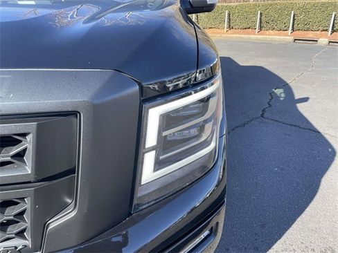 Used 2024 Nissan Titan PRO-4X w/ Pro-4x Convenience Package image 40