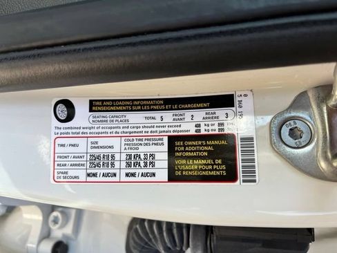 Used 2025 BMW 330i Sedan w/ M Sport Package RWD image 16