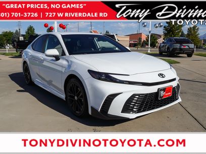 Used 2025 Toyota Camry SE