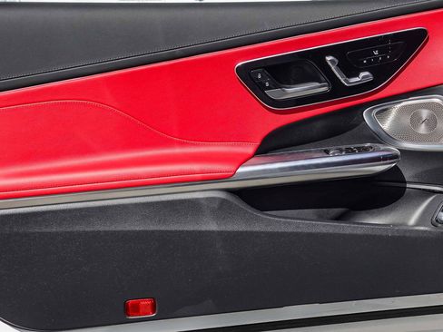 New 2024 Mercedes-Benz CLE 300 4MATIC Coupe image 19