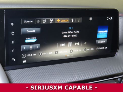 Certified 2025 Nissan Kicks SR w/ Illumination Package image 19