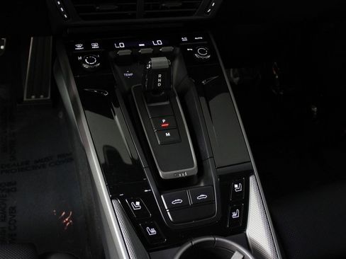 New 2026 Porsche 911 Targa 4S image 13