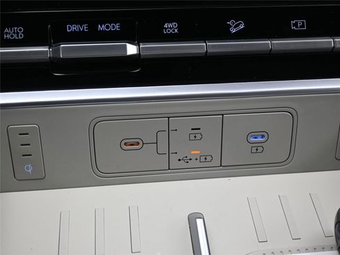 New 2026 Hyundai Santa Fe Calligraphy image 16