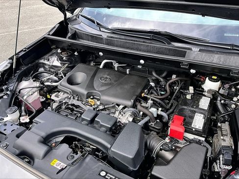 Used 2023 Toyota RAV4 LE AWD/4WD image 35