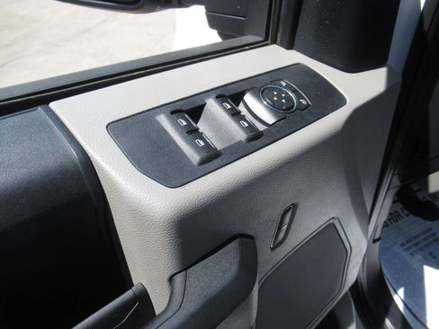 Used 2019 Ford F350 XL w/ STX Appearance Package AWD/4WD image 17