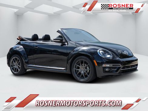 Used 2019 Volkswagen Beetle 2.0T S FWD image 1