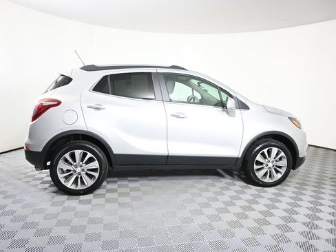Used 2020 Buick Encore Preferred w/ Safety Package AWD/4WD image 7