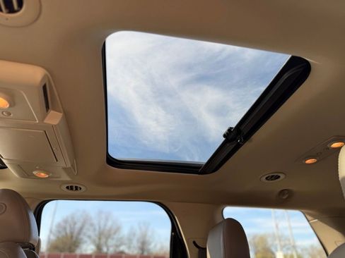 Used 2015 GMC Acadia Denali image 14